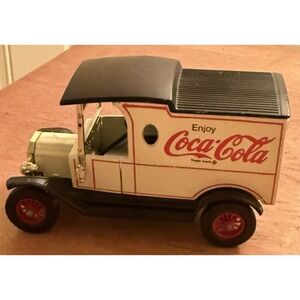 Vtg 1912 Ford Model T Matchbox Coca-Cola Van 1978 England Models Of Yesteryears